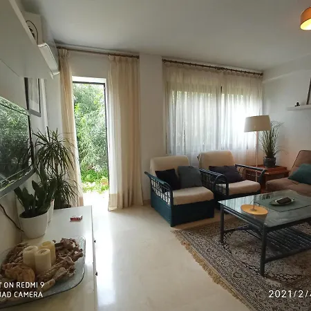 La Brisa Apartment *